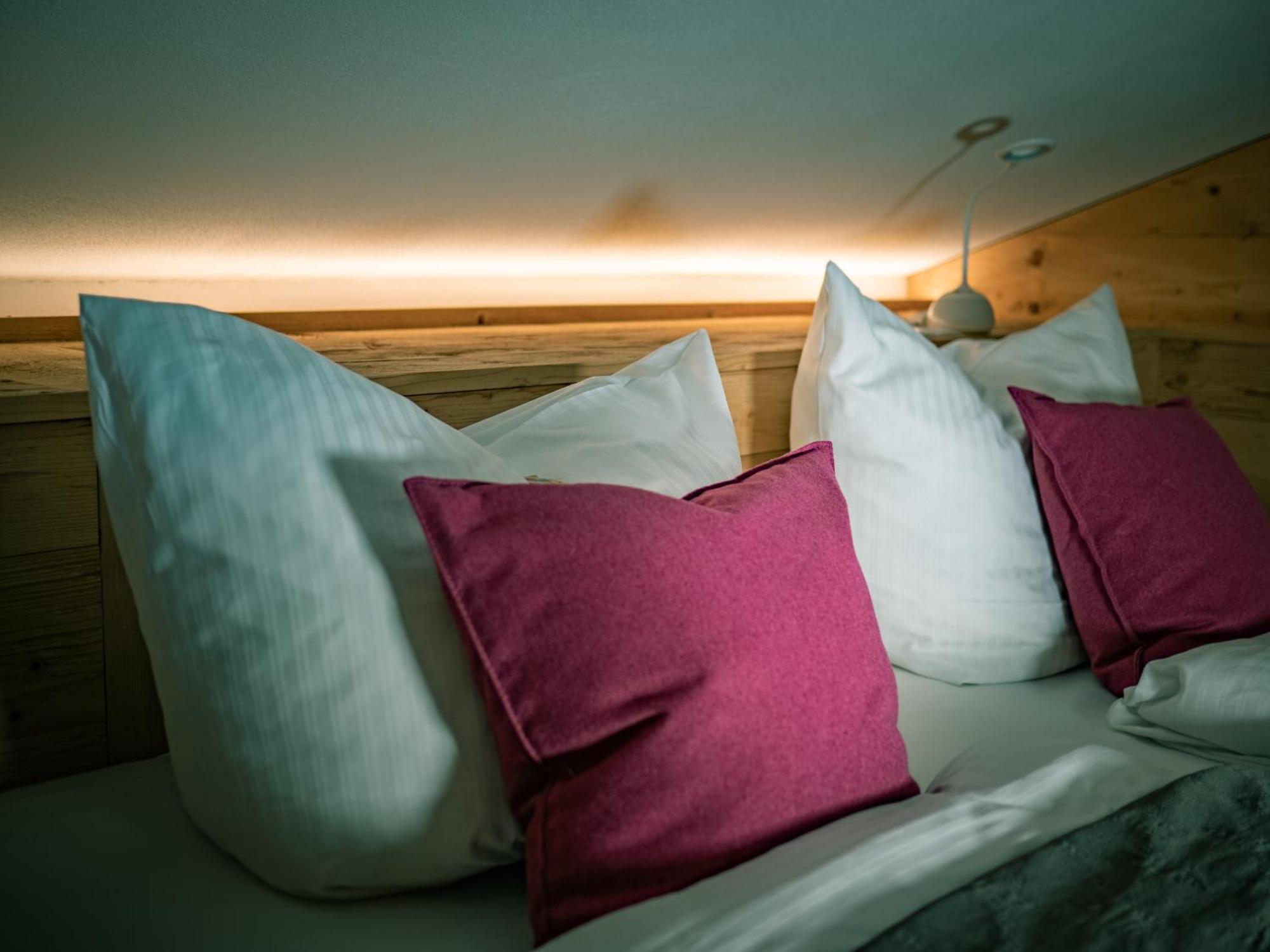 Alpenchalet Vils Tirol Екстериор снимка